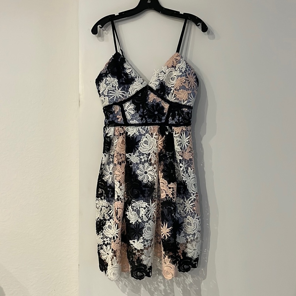 Young ladies (young teens) Medium dress
